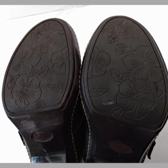 PRICE REDUCED! | Sofft Mules with 3-inch Heel, Size 7-1/2 - Picture 9 of 10
